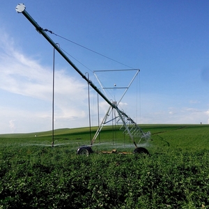 Machine d'irrigation à pivot central à entraînement électrique avec ensemble de tuyaux complets pour un fonctionnement à long terme sur le terrain - Product Image 3