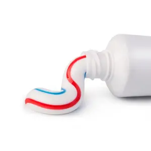 Pasta gigi kustom pabrikan pasta gigi Anti plak Anti rongga putih pasta gigi campuran tiga warna