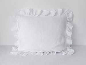 Funda de cojín de lino francés puro con volantes, colección de decoración para el hogar, almohada bordada con nombre de bebé, lino blanco con volantes, rectangular - Product Image 1