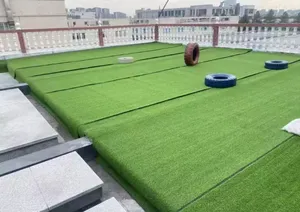 Césped Artificial Sintético, Alfombra Verde Realista para Uso en Exteriores - Product Image 4