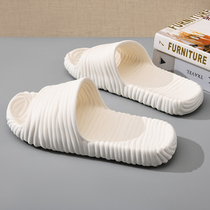 Pantoufles EVA pour hommes, semelle épaisse, respirantes, antidérapantes, pour la maison, sandales d'été pour la plage, marron, blanc, noir, taille 40-45 - Product Image 2