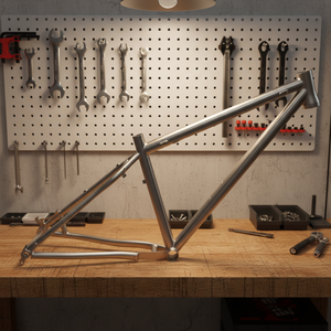 โครงจักรยานไทเทเนียมแบบ Thru-axle สำหรับจักรยานเสือภูเขา MTB พร้อมบ็อกซ์ล่าง BSA68 - Product Image 1
