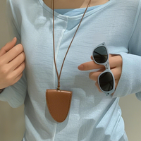 Étui à lunettes en cuir PU, pochette portable pour lunettes de soleil, cordon de cou, porte-lunettes de soleil