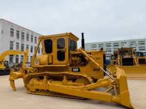 รถดันดิน D7G มือสอง ประหยัดน้ำมัน พร้อมริปเปอร์สำหรับงานเจาะดินแข็งและงานปรับรูปพื้นถนน - Product Image 5