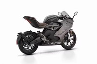 Moto électrique intelligente QJ pour adultes, voiture de sport de course haute puissance au lithium-ion 72V de taille moyenne et à grande vitesse