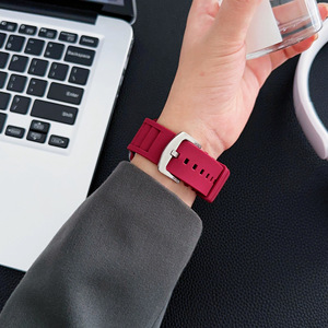 Correa deportiva de goma de silicona transpirable de lujo correa de reloj inteligente 38/40/41/42/44/45/49mm Ultra <span class=keywords><strong>IWatch</strong></span> Series 9 <span class=keywords><strong>8</strong></span> <span class=keywords><strong>7</strong></span> 6 5 4 - Product Image 5