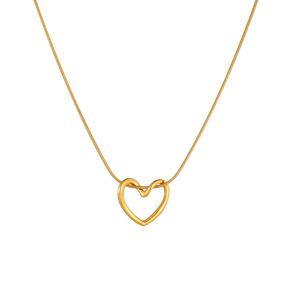 Heart Shape Stainless Steel Necklace Gold Plated Minimalist Clavicle Chain Unisex Everyday Wear - Product Image 5