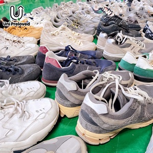 Chaussures de sport pour hommes S21 d'occasion en cuir véritable et maille, vente en gros directe d'usine, marque internationale de seconde main - Product Image 4