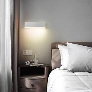 Lampe murale LED à capteur tactile en aluminium, style minimaliste nordique, à intensité variable, pour chambre moderne, salon et éclairage d'escalier - Product Image 4