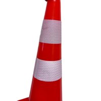 Cône de signalisation routière en PVC orange haute visibilité de 750 mm avec bande réfléchissante de qualité ingénierie, indice de protection IP68, flexible pour utilisation sur route