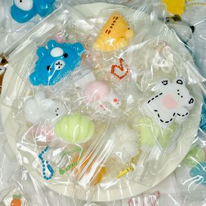 Bolsa Transparente de Expresión, Mini Dumplings Musicales de Presión con Nariz Pequeña, Colgante de Juguete Antiestrés, Regalo de Comida de Juguete, Unisex 14+ - Product Image 4
