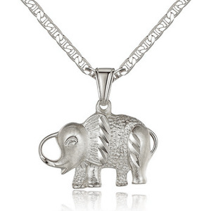 Collana con Ciondolo Elefante in Argento 925, Catena a Maglie, Stile Classico Unisex per Uso Quotidiano, Finitura in Oro Bianco - Product Image 1