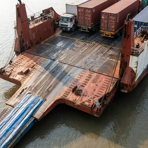 Traghetto RoRo Personalizzabile per il Fiume Yangtze in Vendita, Imbarcazione con Ponte Ampio per il Trasporto di Camion Pesanti e <span class=keywords><strong>Automobili</strong></span> - Product Image 2