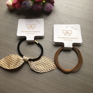Carte de présentation pour élastiques à cheveux en papier perforé, avec logo personnalisé imprimé - Product Image 6