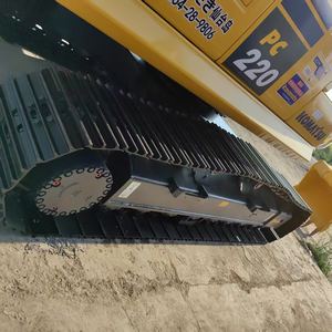 Mini-excavatrice Komatsu PC220 d'occasion, modèle 2022, 22 tonnes, pompe PLC, boîte de vitesses, roulement à vendre au Japon - Product Image 6