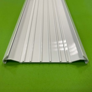 Base de lampe en PVC extrudé, base de lampe LED personnalisée, profil en plastique pour panneau arrière de lampe - Product Image 2