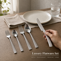 Lot de 30 couverts martelés en acier inoxydable de style occidental, ensemble couteau, fourchette et cuillère, vente en gros pour supermarchés et chaînes de magasins