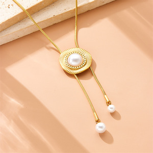 Floral Bow Pearl Pendant Necklace Gold Chain Clavicle Chain Everyday Wear - Product Image 2