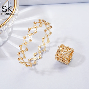 Shengke Bijoux Bracelets Bracelets Montres Ensembles Cadeaux De Luxe Pour Femmes Boîte Cadeau Gratuite Emballage Rempli D'or - Product Image 3