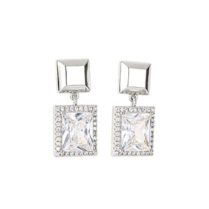 Pendientes de tuerca de moissanita VVS GRA de corte redondo con diseño de cola de pez de líneas simples, rellenos de oro de 14K, joyería de uso diario para mujer - Product Image 1