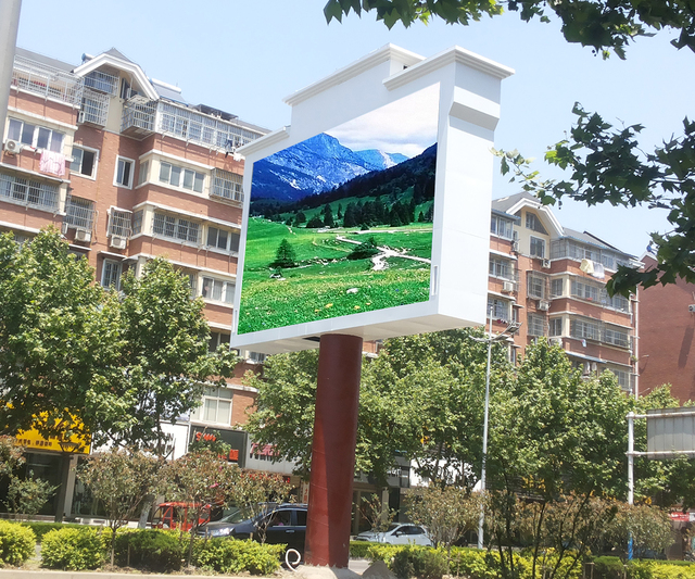 Pillar LED Billboard Outdoor Advertising Street Digital Billboard P4 LED Board Panel IP65 Waterproof HDR10+ 10000cd Brightness