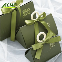 LOGO personnalisé blanc rouge vert bleu ruban triangle portable fourre-tout bonbons parfum boîte cadeau cosmétique