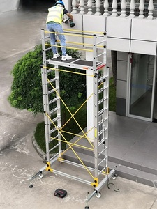 Torre de Andamios Telescópica de Aluminio de Alta Resistencia, Altura Ajustable para Construcción y Reparación - Product Image 2