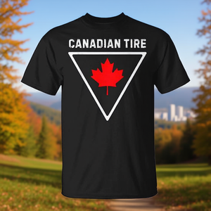 T-shirt Canadian Tire noir avec logo feuille d'érable rouge, thème Canada - Product Image 3