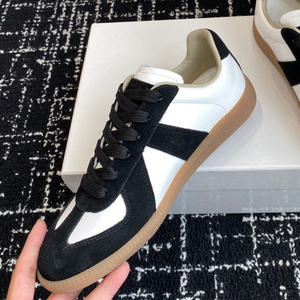 Chaussures de tennis pour hommes en cuir véritable blanc et noir, bout rond, lacets, semelle en caoutchouc, style décontracté toutes saisons - Product Image 3