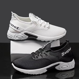 Chaussures de sport décontractées pour hommes, printemps 2024, respirantes, légères, à semelle souple, confortables, avec doublure en mesh - Product Image 1
