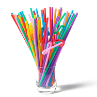 2024 Paille pliée créative en plastique jetable de haute qualité Pailles à boire colorées PP Offre Spéciale 100 pièces