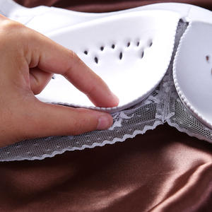 <span class=keywords><strong>Sujetador</strong></span> de <span class=keywords><strong>encaje</strong></span> sin alambre cómodo para mujer de lujo Top ajustado de punto transpirable tubo superior Sexy anillos sin rastro verano fino - Product Image 2