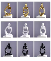 Statuette de Penseur en Résine Art Déco Moderne, Artisanat Métallique, Ornement Doré, Logo Personnalisé pour Décoration de Bureau à Domicile