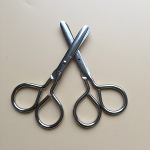 Ciseaux miniatures Jianyu en acier inoxydable 9 cm, pointe arrondie de sécurité, pour trousse de premiers secours et usage scolaire - Product Image 2