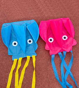 Cerf-volant pieuvre sans cadre, nouveau style, mini, souple, léger et facile à piloter pour enfants, vente en gros usine Weifang - Product Image 5