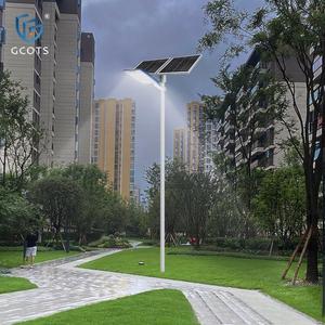 ไฟถนนโซลาร์เซลล์ GCOTS สำหรับภายนอกอาคาร กันน้ำ 60W 80W 120W แบบ All-in-Two ดีไซน์โลหะเพื่อการส่องสว่างบนถนนอย่างยั่งยืน รุ่น SL-XG Split T - Product Image 1