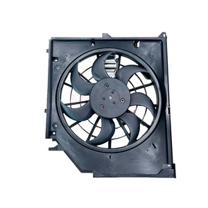 ชุดพัดลมระบายความร้อนหม้อน้ำสำหรับ BMW E46 320i 325i 330i เครื่องยนต์อัตโนมัติ ทนทาน พร้อมฝาครอบมอเตอร์ - Product Image 1