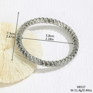 Bracelet torsadé élastique géométrique à motif spirale en alliage de zinc, bijou de mode unisexe - Product Image 2