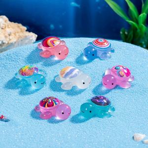 Conception populaire lueur dans l'obscurité coloré <span class=keywords><strong>ciel</strong></span> <span class=keywords><strong>étoilé</strong></span> <span class=keywords><strong>tortue</strong></span> 3D résine Microlandschaft animaux résine moules résine breloques pour la décoration - Product Image 2