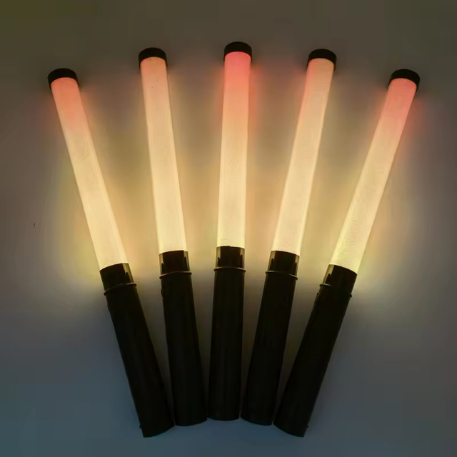 LED Wand Wireless Control Christmas Hot Selling soccer birthday party supplies Light Stick fans custom kpop light stick