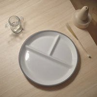 Nouvelle Tendance 2026 : Vaisselle en Porcelaine pour Enfants – Assiette et Bol en Céramique Rond avec Manchon en Silicone et Base Ventouse pour la Maison