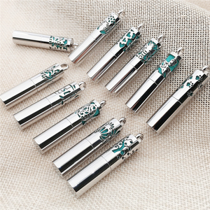 Cylindrical Essential <b>Diffuse</b> Perfume Oil <b>Bottle</b> Stainless Steel Essential Oil Pendant Aromatherapy Pendant - Product Image 3