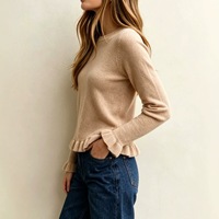 Pull-over tricoté uni à col rond et manches longues pour femme 2026, avec ourlet et poignets à volants, coupe ajustée, décontracté, doux et confortable