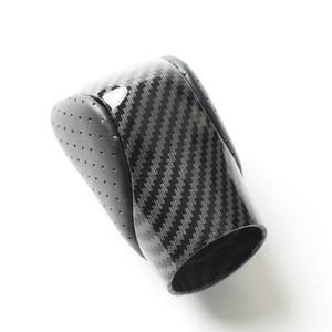 Pommeau de levier de vitesse de voiture en cuir perforé, ajustement ergonomique pour Lexus ESNX260, plastique PU - Product Image 2