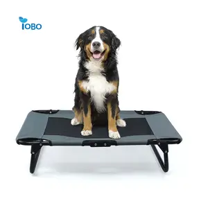 Precio barato de gran tamaño impermeable elevado al aire libre rectángulo Oxford tela acero elevado perro cama cuna para mascotas