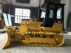 Bulldozer Caterpillar D4C de buena calidad de segunda mano a buen precio, bulldozer sobre orugas usado Cat D4C a la venta en Shanghai - Product Image 4