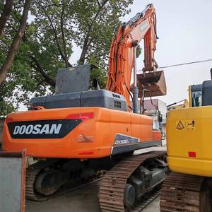 Used Doosan DX530 <b>Heavy</b> <b>Duty</b> Excavator 50 Ton Crawler Digger Pre-Owned Motor 3M3 <b>Bucket</b> 283KW Power - Product Image 2