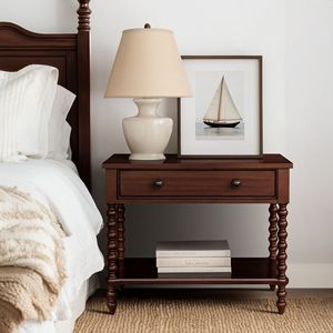 โต๊ะข้างเตียงไม้สีน้ำตาลโมร็อกโกขนาดใหญ่ พร้อมลิ้นชักและชั้นวาง - Product Image 1