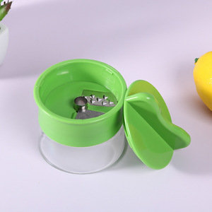 Wholesale Multifunctional Spiral Grater Wipes Single-Layer Planer Kitchen Vegetable Cutter for Carrots ABS Material Everyday Use - Product Image 5