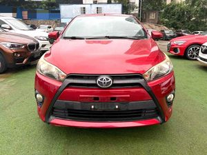 <span class=keywords><strong>Toyota</strong></span> <span class=keywords><strong>Yaris</strong></span> L 2014, 1.3L, Gasolina, Sedán, Manual, Volante a la Izquierda, Auto Usado para Exportación - Product Image 5